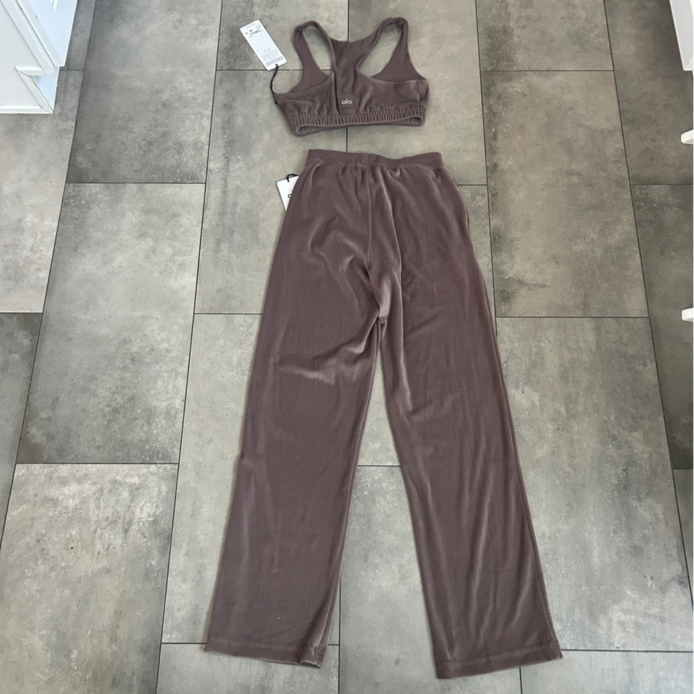 NEW Alo hot cocoa velour glimmer wide leg pant and scoop neck bra set XXS/XS - Picture 3 of 12